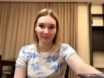 Willowmucci Chaturbate stream image from October 11, 2025