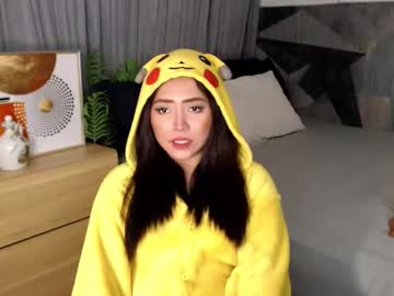 Yourdevilsweettsx Chaturbate stream image from October 11, 2025