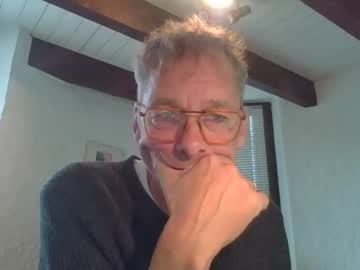 Bicolonback4 Chaturbate stream image from October 11, 2025