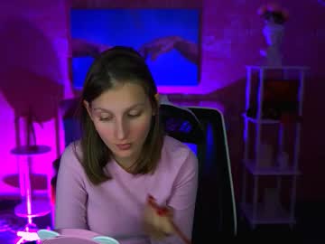 Ellahorton Chaturbate stream image from October 11, 2025
