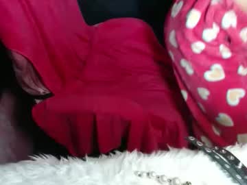 Queenveee24 Chaturbate stream image from October 11, 2025
