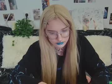 Winstyxt Chaturbate stream image from October 11, 2025