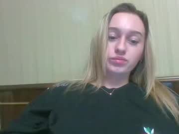 Happyanjelika Chaturbate stream image from October 11, 2025