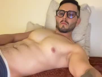 Leonandresough Chaturbate stream image from October 11, 2025