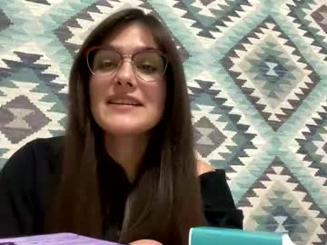 Irisss31 Chaturbate stream image from October 11, 2025