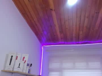 Naomy_Sex_69 Chaturbate stream image from October 11, 2025