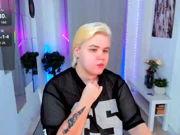 Roxie_Luna Chaturbate stream image from October 11, 2025