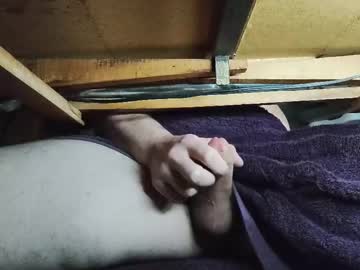 Under_The_Desk40 Chaturbate stream image from October 11, 2025