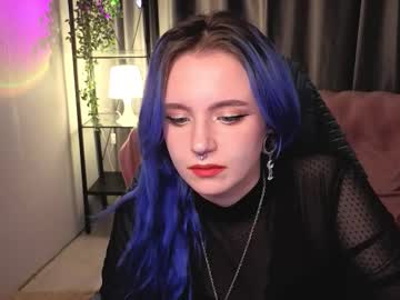 Frostedfeline Chaturbate stream image from October 11, 2025
