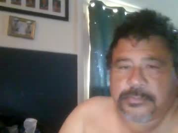 Woperator3 Chaturbate stream image from October 11, 2025