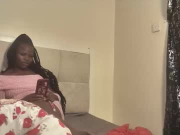 Sexylily25 Chaturbate stream image from October 12, 2025