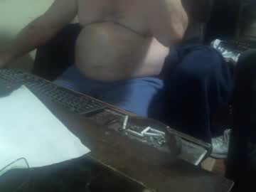 Justmeohio Chaturbate stream image from October 12, 2025