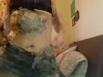 Petit_Luv Chaturbate stream image from October 12, 2025