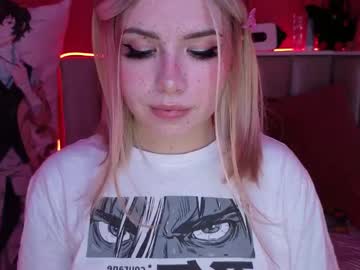 Sparklemona Chaturbate stream image from October 12, 2025