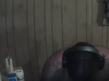 Bussitdown_313 Chaturbate stream image from October 12, 2025