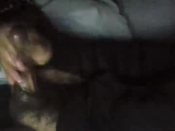 Goldroom332 Chaturbate stream image from October 12, 2025