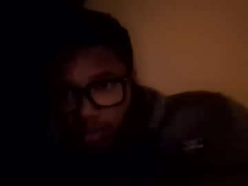 Cxxxlyfer Chaturbate stream image from October 12, 2025