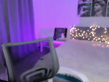 Lissameoww Chaturbate stream image from October 12, 2025