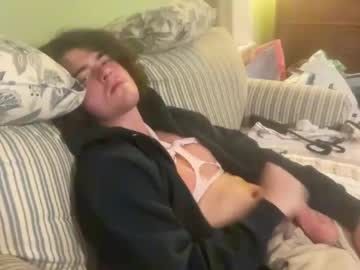 Sissyhousemaidintraining Chaturbate stream image from October 12, 2025