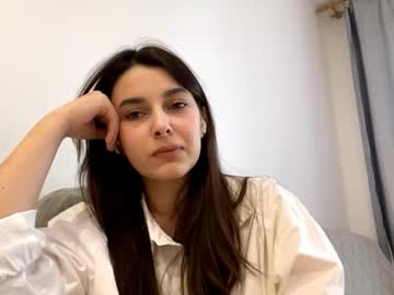 Cathiebrackelsberg Chaturbate stream image from October 12, 2025