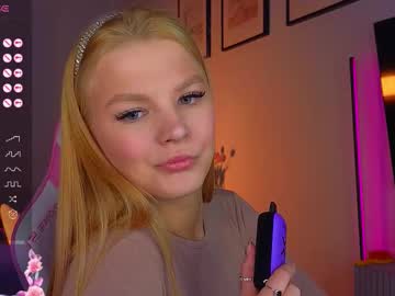 Vi_Xi Chaturbate stream image from October 12, 2025