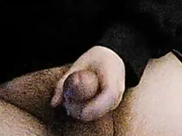 Bon4u Chaturbate stream image from October 12, 2025