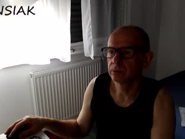 Konsiak Chaturbate stream image from October 12, 2025