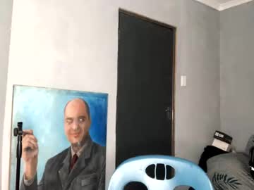 Dad_Tothesehoes Chaturbate stream image from October 12, 2025