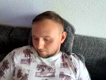 Rightful24 Chaturbate stream image from October 12, 2025
