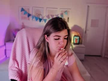 Loveuken Chaturbate stream image from October 12, 2025