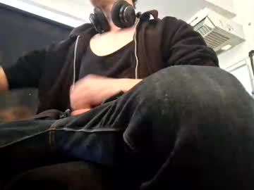 Obble Chaturbate stream image from October 12, 2025