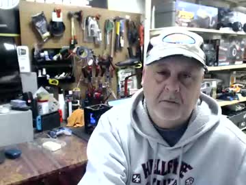 Blindragon Chaturbate stream image from October 12, 2025