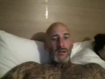 Slipitslideitrideit Chaturbate stream image from October 12, 2025