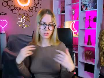 Victoria_Pretty_ Chaturbate stream image from October 12, 2025
