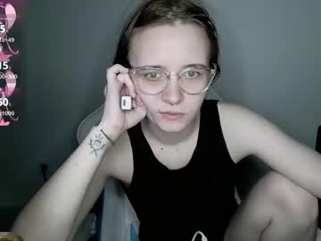 Crash_Test13 Chaturbate stream image from October 12, 2025
