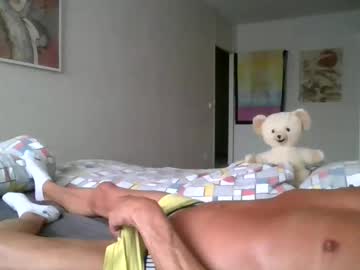 Haarlemseboy Chaturbate stream image from October 12, 2025