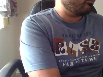 Koollondoner Chaturbate stream image from October 12, 2025