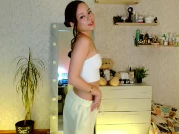 Kristina0001 Chaturbate stream image from October 12, 2025
