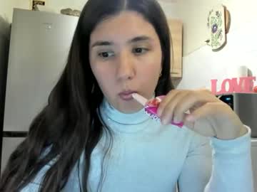 Miamarrone Chaturbate stream image from October 12, 2025