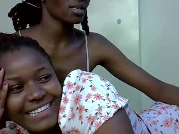 Sexy_Juni Chaturbate stream image from October 12, 2025