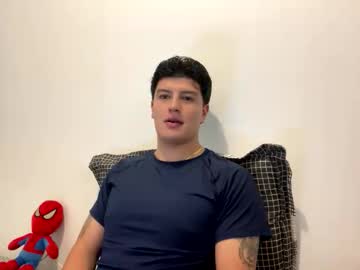 Goldenknight33 Chaturbate stream image from October 12, 2025