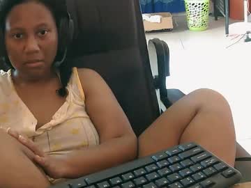 Eirondra_Valeen Chaturbate stream image from October 12, 2025