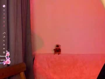Evabradly Chaturbate stream image from October 12, 2025