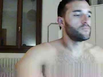 Vittorio20cm Chaturbate stream image from October 12, 2025