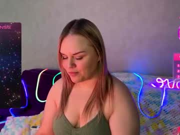 Mila_Mikki Chaturbate stream image from October 12, 2025