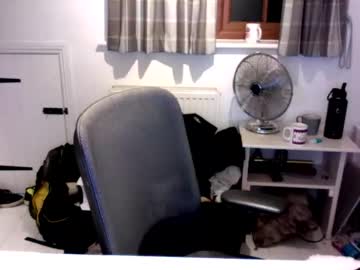 Jamesrut1 Chaturbate stream image from October 12, 2025