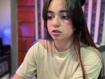 Ariadna_25_ Chaturbate stream image from October 12, 2025