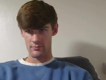 Basicallyjustmee Chaturbate stream image from October 12, 2025
