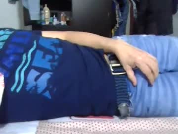 Whitesnow82 Chaturbate stream image from October 12, 2025