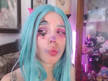 Kitsunearineko Chaturbate stream image from October 13, 2025